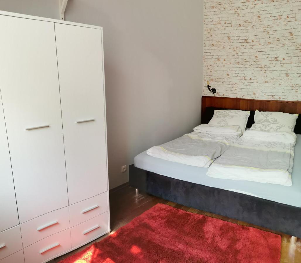 Apartament Z Ogrodkiem Lägenhet Sopot Exteriör bild